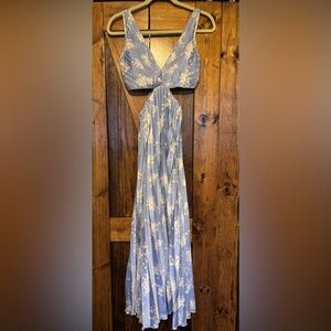 Abercrombie & Fitch Giselle Pleated Cutout Maxi Dress XS